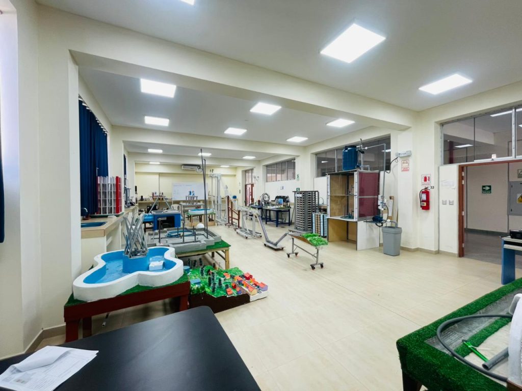 INTERIOR_HIDRÁULICA