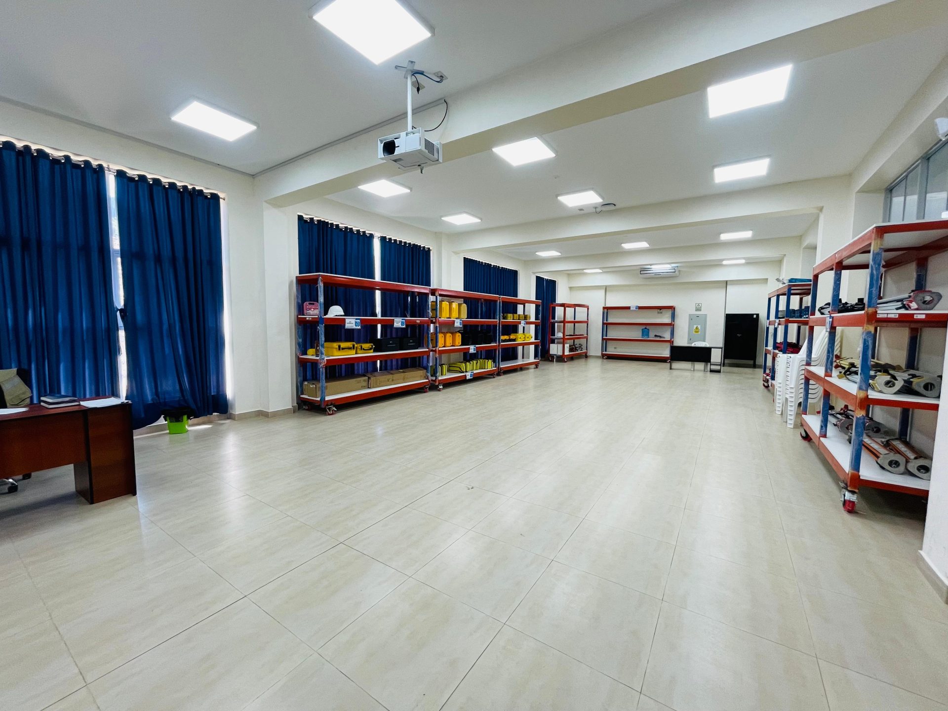 INTERIOR_LAB. TOPOGRAFÍA IC